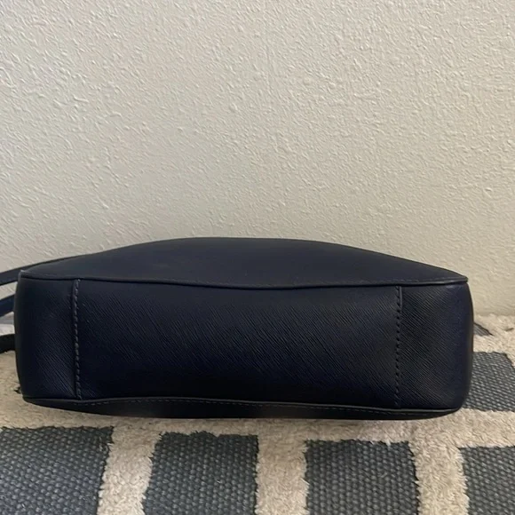 🫐Micheal Micheal Kors Crossbody and Wallet🫐 - Picture 11 of 14